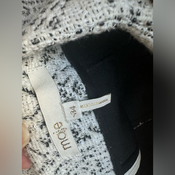 maje NWOT xs/34 Tweed Ruffle Front Mini Skirt - Picture 3 of 8